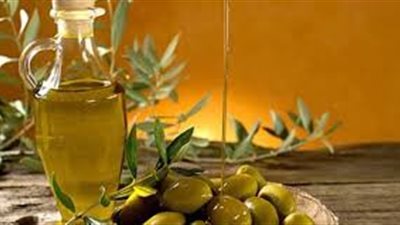 زيت الزيتون البكر لبشرة رطبة طوال فصل الشتاء