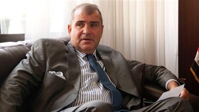 استياء في بعثة المنتخب بتونس بسبب السفير المصري