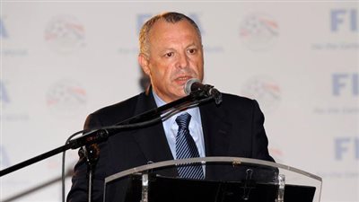 أبو ريدة: سعيد بتعاون «فيفا» و«اللاعبين المحترفين»