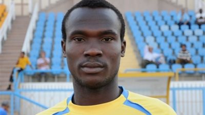 جون أنطوي يثير أزمة في المقاصة بسبب بيراميدز