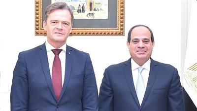 رئيس «مرسيدس» يشيد بالإجراءات المصرية في تعزيز مناخ الاستثمار