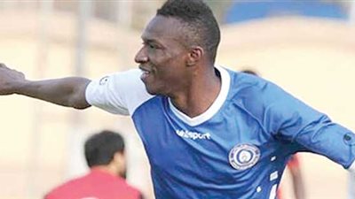 توقيع العقود بين المقاصة وبيراميدز لإنهاء صفقة تراوري خلال 24 ساعة