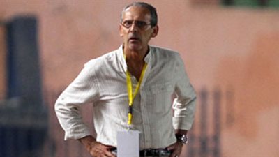 الإسماعيلي يحاول إثناء فييرا عن الرحيل أملا في إنقاذ الفريق