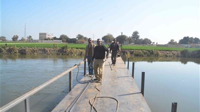 تنفيذ 90% من كوبري طوخ الخيل لربط قرى الظهير الصحراوي بمدينة المنيا