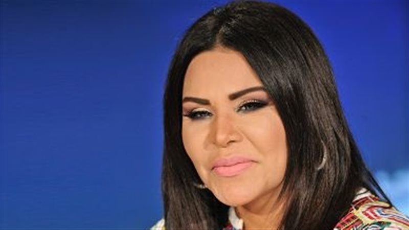  الفنانة الإماراتيه