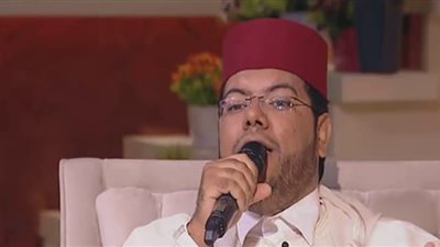 المنشد المغربي جواد الشاري يتألق في ساقية الصاوي