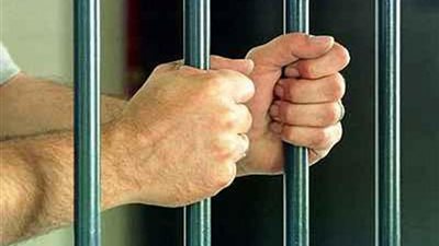 حبس عاطل انتحل صفة ضابط لسرقة المواطنين بالعجوزة