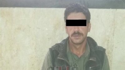 سائق يقتل زوجته بسكين أمام أطفاله بسبب مصروف المنزل في الإسماعيلية