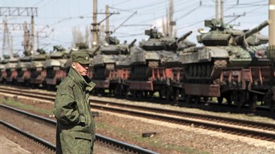 بالصور.. 5 أزمات دولية تهدد باشتعال الحرب العالمية الثالثة.. «داعش» شرارة البداية.. الصراع الباكستاني الهندي بؤرة ملتهبة.. صراع صيني أمريكي في شرق آسيا.. وأوكرانيا شعلة جديدة للمعركة