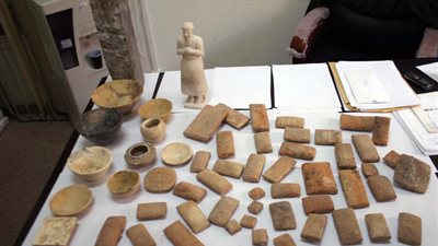 أمن الموانئ يضبط 1937 قطعة أثرية في 5 أشهر