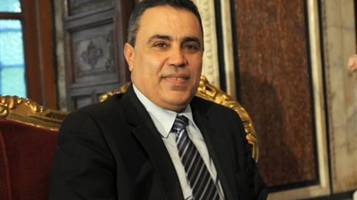 رئيس الوزراء التونسي يلتقي رؤساء بعثات مراقبة الانتخابات الرئاسية