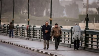 الأرصاد: طقس اليوم بارد.. والعظمى بالقاهرة 20 (فيديو)