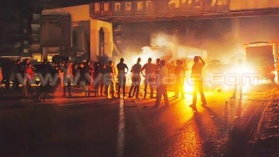 مجهولون يقطعون طريق «طنطا – المحلة» الزراعي بـ «الإطارات المشتعلة»