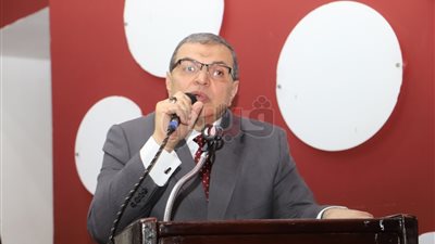 سعفان: قانون العمل الجديد بالبرلمان.. ويحظر الفصل التعسفي والاستقالة المسبقة