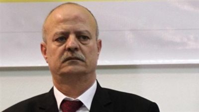 عضو بـ«الأطباء»: كتاب بالصف الثاني الثانوي يسيء لسمعة المهنة وممارسيها