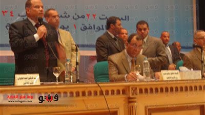 بالصور.. انتهاء الجلسة الأولى لـ