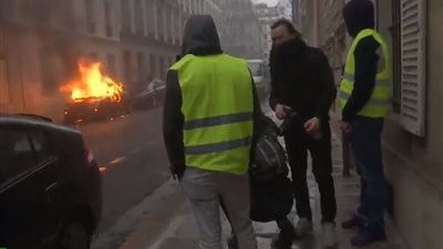 بث مباشر.. فرنسا تحترق