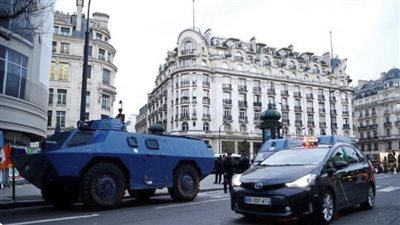 مراسل فرنسي: «البلاك بلوك» وأقصى اليسار تخترق تظاهرات السترات الصفراء