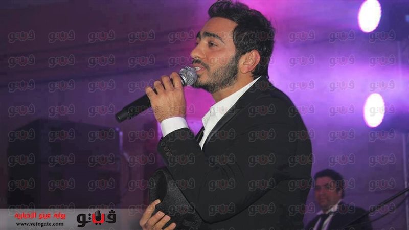 الفنان تامر حسنى