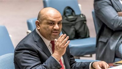 وزير الخارجية اليمني: مطارنا الدولي يتحول إلى عدن