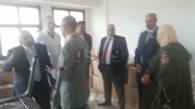 مدير التأمين الصحي بالغربية يتفقد عيادة سمنود الشاملة (صور)