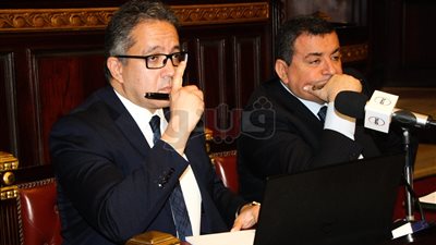 وزير الآثار يدعو النواب لحضور اكتشاف أثري في المنيا