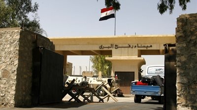 756 شخصًا يعبرون ميناء رفح البري بين مصر وقطاع غزة