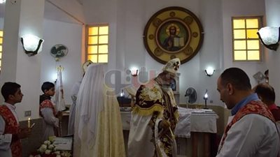 تنصيب القمص يوأنس أديب وكيلا لمطرانية الكاثوليك بالبحر الأحمر (صور)