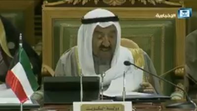 «إحنا بنضيع».. كلمة قوية لأمير الكويت أمام قادة قمة الرياض