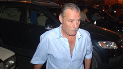 الأزمات المالية تمنع