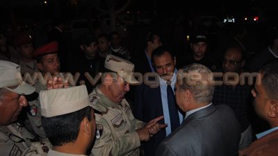 بالفيديو والصور.. قائد الجيش الثاني الميداني يتفقد مدارس الإسماعيلية