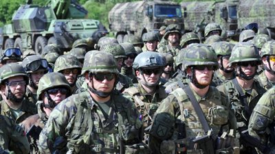 التشيك: دعم أي هجوم بري ضد «داعش» في سوريا بـ200 جندي