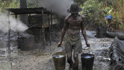 شل: نيجيريا تخسر أكثر من 6 مليارات دولا سنويا بسبب سرقة البترول