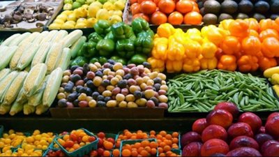 استقرار أسعار الخضراوات والفاكهة بسوق الجملة