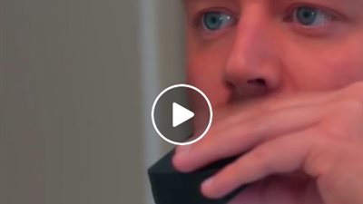 أحدث فرشاة لتنظيف الأسنان بدون مجهود (فيديو)