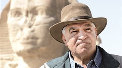 زاهي حواس: لعنة الفراعنة اختراع غربي (فيديو)