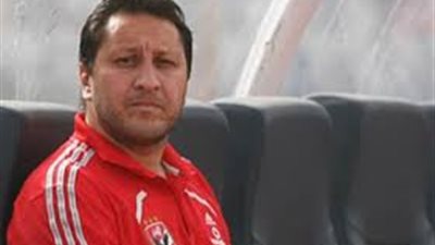 خشبة: مهلة «الكاف» لتحديد ملعب السوبر الأفريقي انتهت