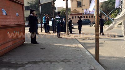 تعزيزات أمنية بلجان «السرايات» بالوايلي قبل وصول البابا تواضروس