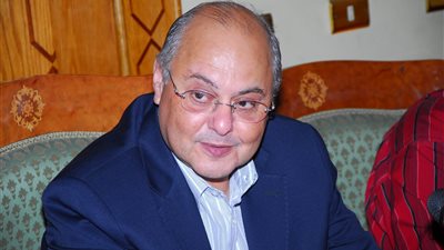 «الغد»: «ظريف» ممثل «الجبهة المصرية» عن الأقباط بقائمة الجنزوري