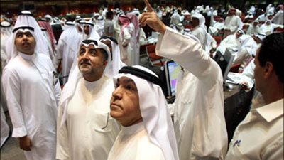 تأثير الأوضاع السياسية الخارجية وخسائر النفط في تباين بورصة الكويت