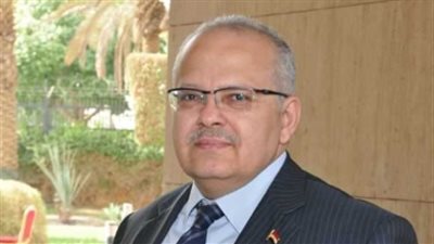 رئيس جامعة القاهرة: شهادات التخرج الجديدة مؤمنة بـ32 علامة مائية