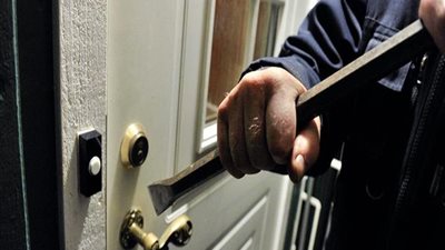 بدء التحقيق مع المتهمين بسرقة شقة موظف بسفارة أوزباكستان