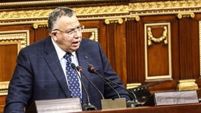 الشريف يرأس أول اجتماع لدراسة ملاحظات الرئيس على قانون التجارب السريرية