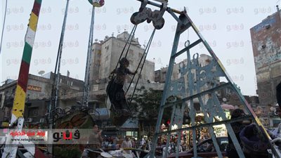 بالصور .. الحمص والطراطير والمراجيح تغزو مولد السيدة