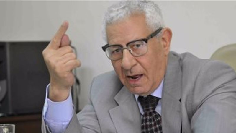 مكرم محمد أحمد