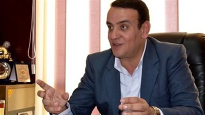 حسب الله: «الإخوان» يحتفلون بـ«تنحي مبارك» بعد صفقاتهم معه