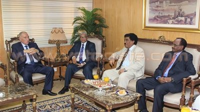 وزير العدل السوداني ينقل رسالة تقدير الرئيس البشير للقضاء المصري