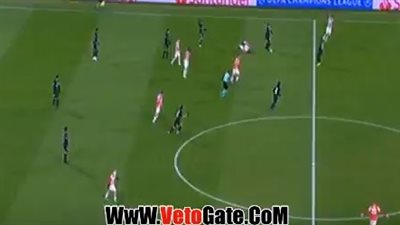 «سان جيرمان» يكتسح النجم الأحمر برباعية ويصعد إلى الـ 16 (فيديو)