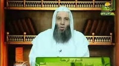 بالفيديو.. متصلة للشيخ محمد حسان: «يا أبو دقن عيرة»