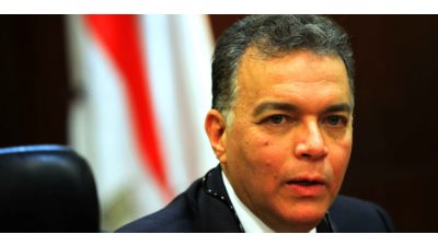 وزير النقل يبحث مع البنك الآسيوي تمويل بعض المشروعات